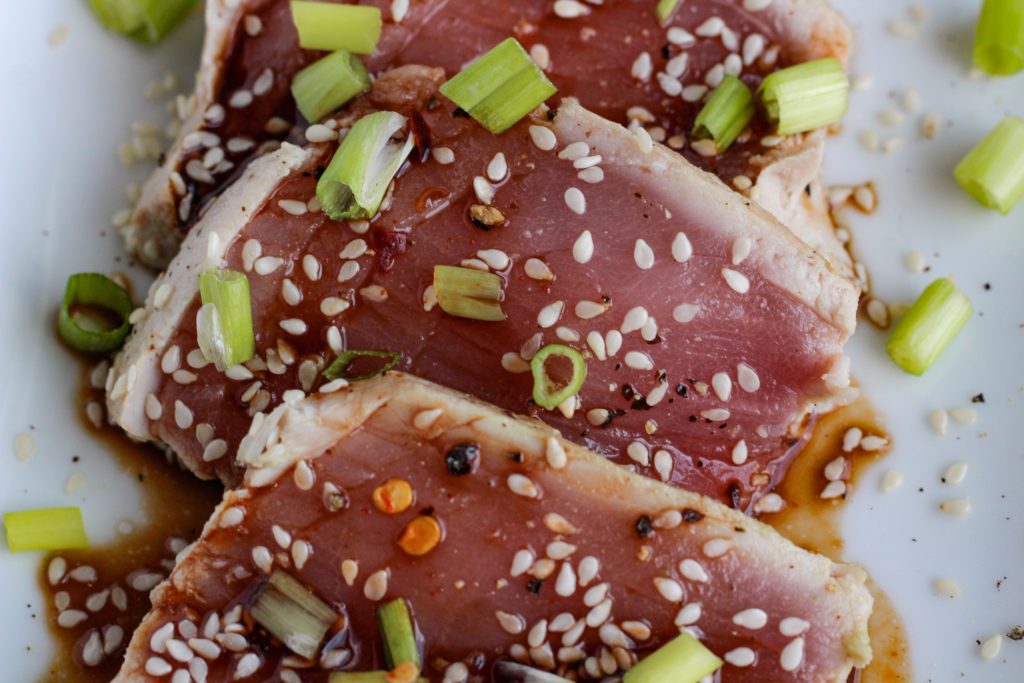  Seared Tuna with an Asian Marinade