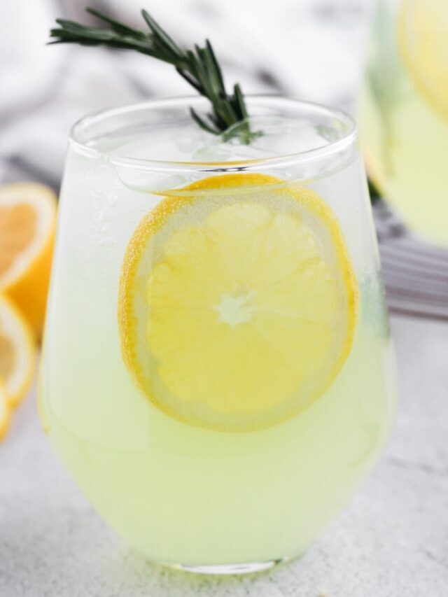 Lemonade Spritzer